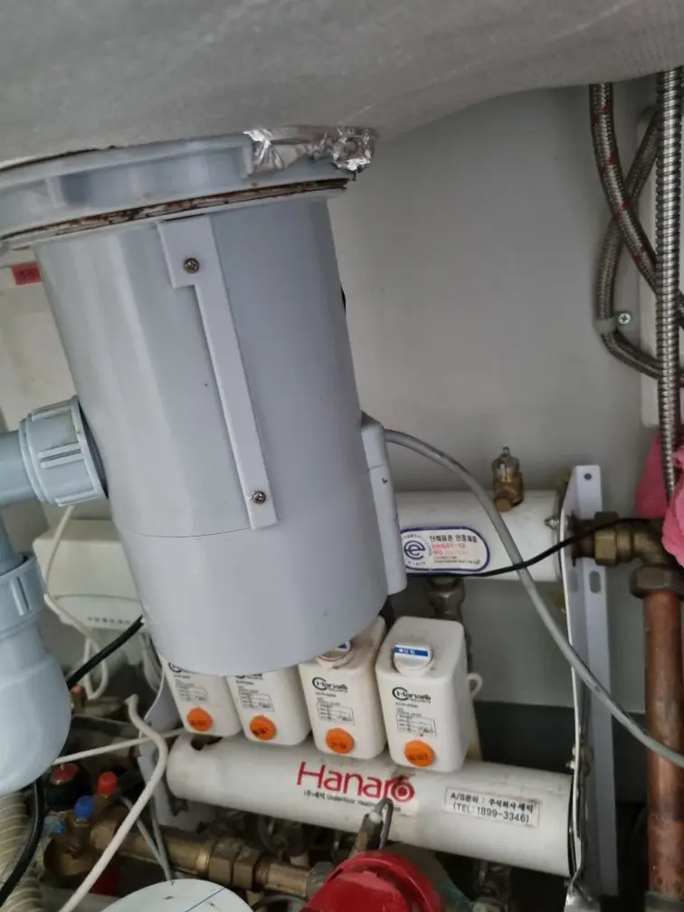 싱크대 배수구통 교체의 전문적 시공 과정과 기술적 고려사항